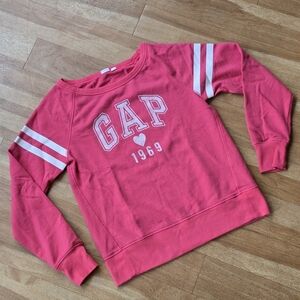GAP Women's Pink Sweatshirt